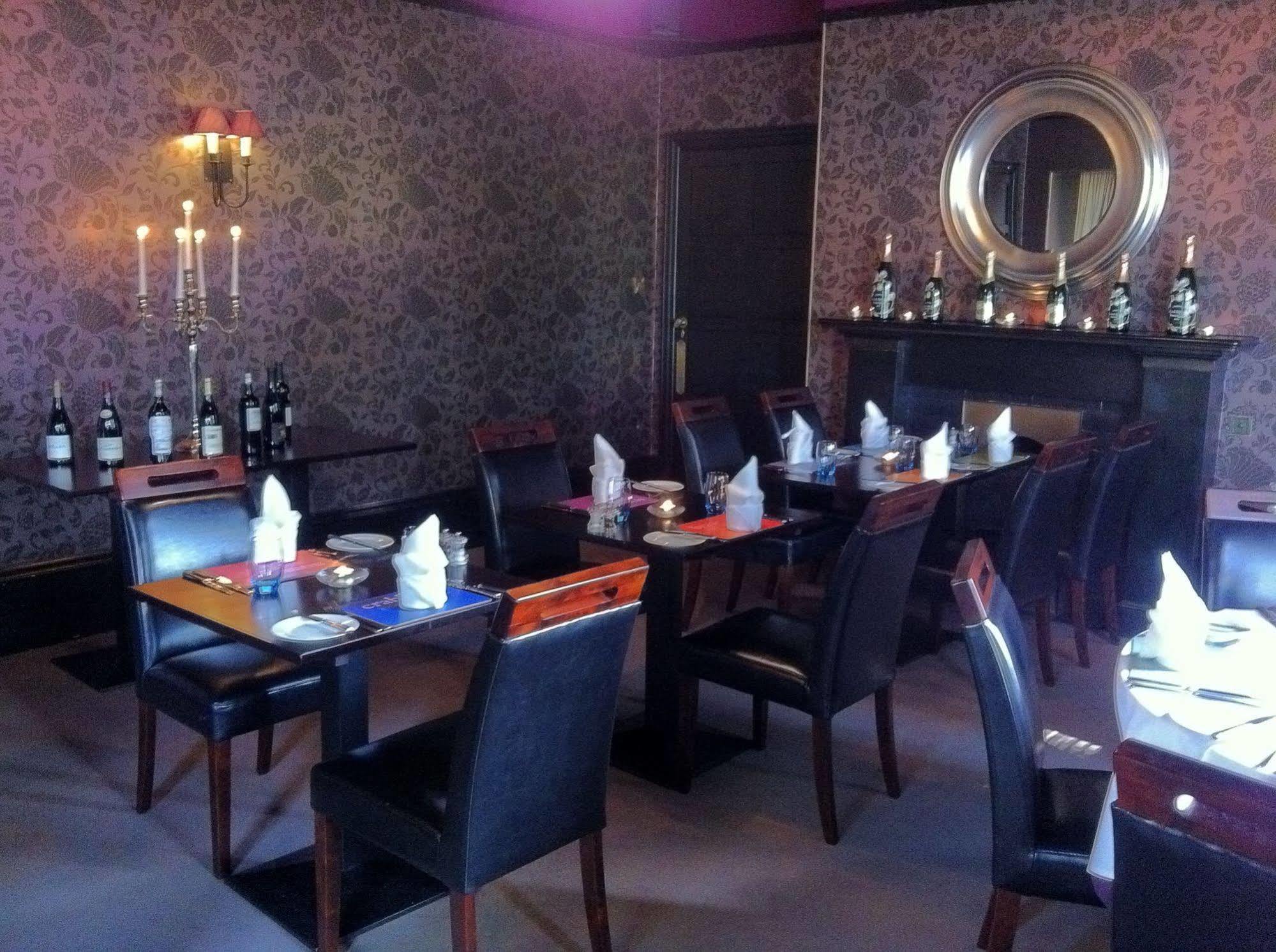 Knockomie Hotel Inverness Esterno foto